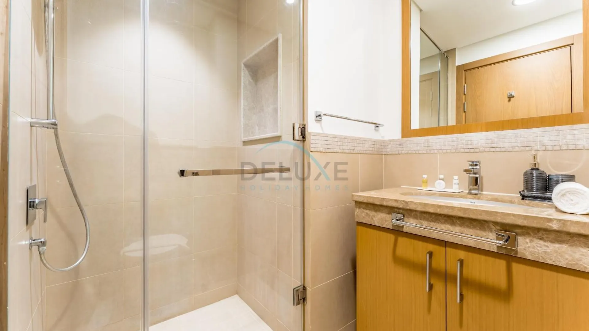 Burj Khalifa And City Views 2Br With Balcony, Burj Vista Tower 2, Downtown Dubai By Deluxe Holiday Homes Apartment
