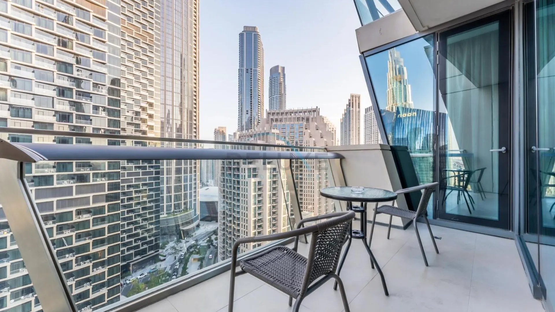 Burj Khalifa And City Views 2Br With Balcony, Burj Vista Tower 2, Downtown Dubai By Deluxe Holiday Homes United Arab Emirates